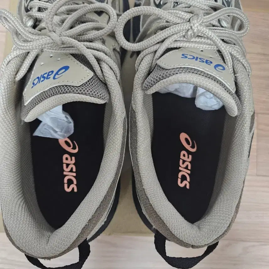 [BUNJANG] ASICS Gel-Venture 6 SPS Pepper Black / [260] 아식스 젤 벤쳐 6 SPS 페퍼 블랙