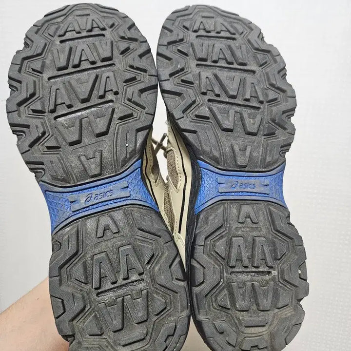 [BUNJANG] ASICS Gel-Venture 6 SPS Pepper Black / [260] 아식스 젤 벤쳐 6 SPS 페퍼 블랙