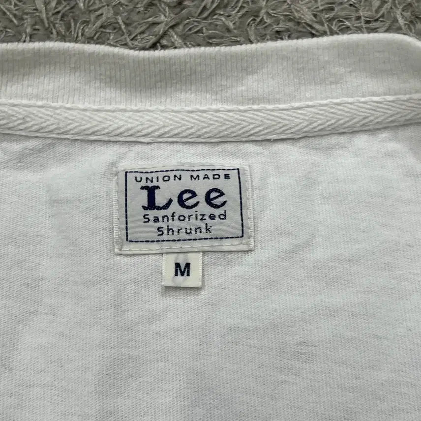 [BUNJANG] Lee-Ri Graphic Print T-Shirt / [100] lee리 반팔티