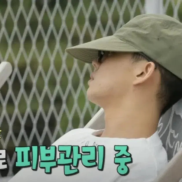 [BUNJANG] Jadegoldnine Black Cap / Jadegoldnine 제이드골드나인 모자