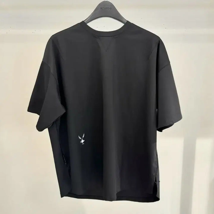 [BUNJANG] 24SS Songzio Looney Tunes Squad T-Shirt Size 46 / 24SS 송지오 루니툰 스쿼드 티셔츠 46사이즈