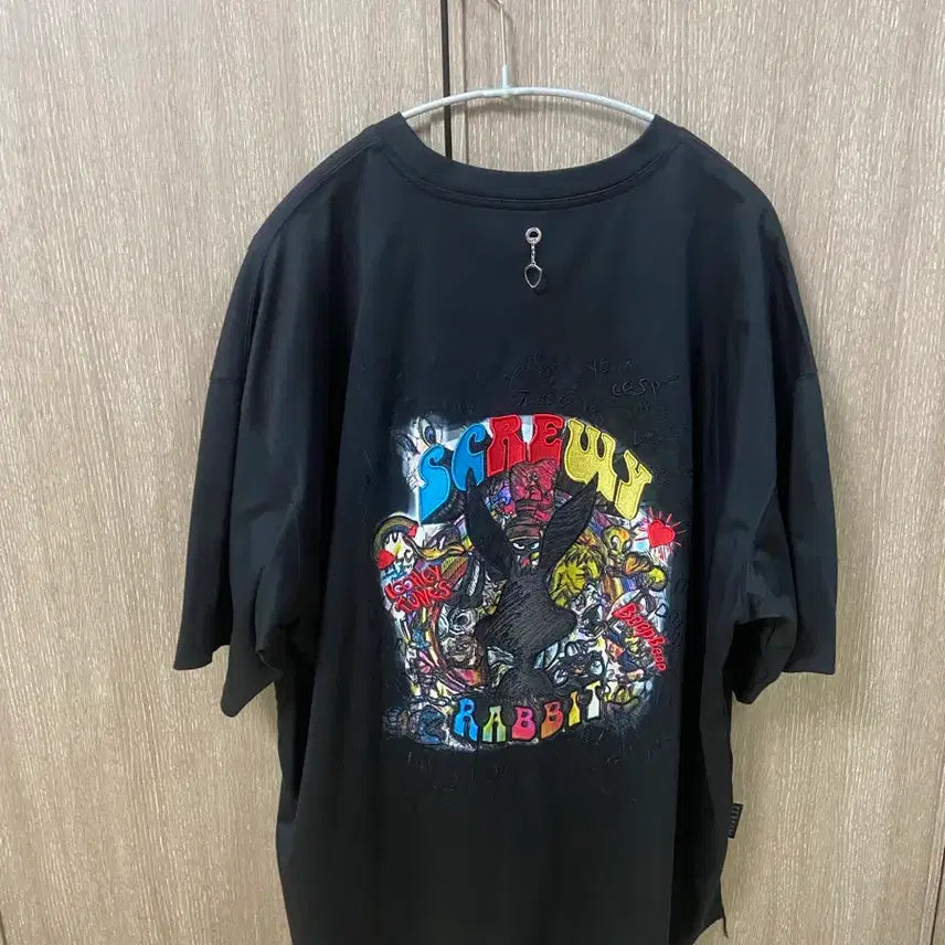 [BUNJANG] 24SS Songzio Looney Tunes Squad T-Shirt Size 46 / 24SS 송지오 루니툰 스쿼드 티셔츠 46사이즈