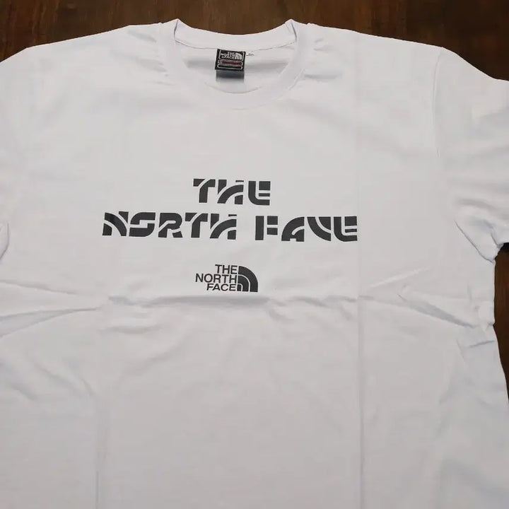 [BUNJANG] The North Face White Logo Short Sleeve T-Shirt Size 105 / 노스페이스 화이트 로고 반팔 티셔츠