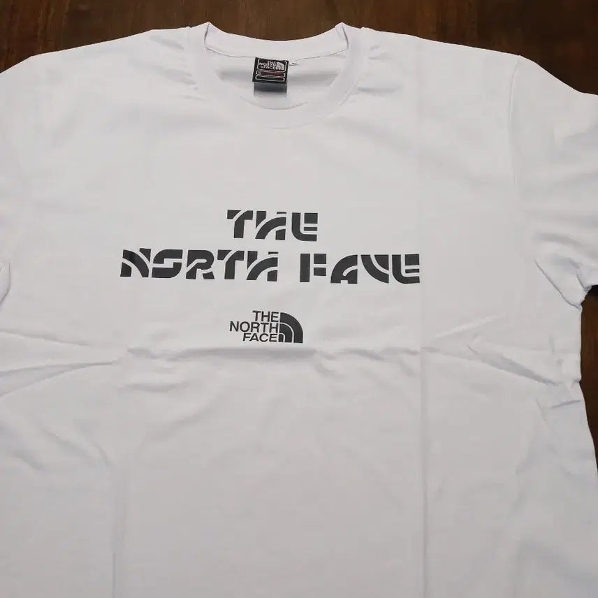 [BUNJANG] The North Face White Logo Short Sleeve T-Shirt Size 105 / 노스페이스 화이트 로고 반팔 티셔츠