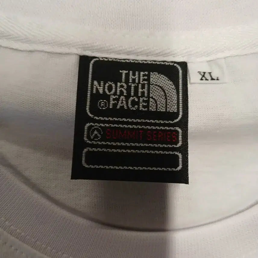 [BUNJANG] The North Face White Logo Short Sleeve T-Shirt Size 105 / 노스페이스 화이트 로고 반팔 티셔츠
