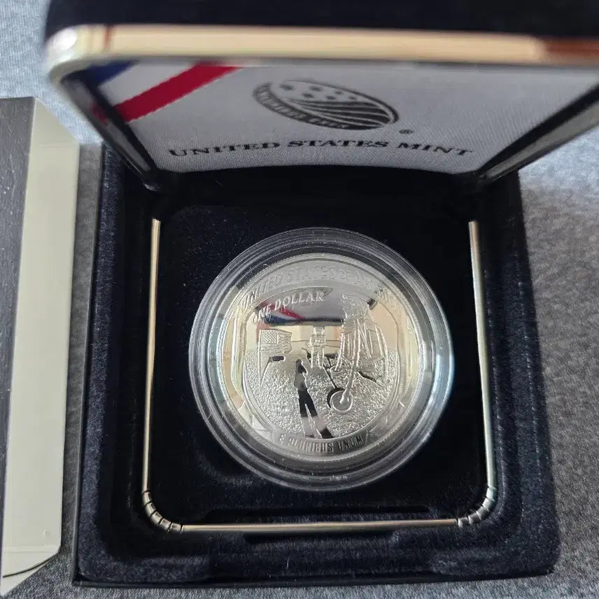 [BUNJANG] 2019 Apollo 11 50th Anniversary Silver Coin / 2019 아폴로 11호 50주년 은화