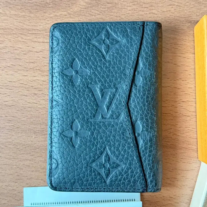 [BUNJANG] Louis Vuitton Taurillon Organizer Wallet / 루이비통 토뤼옹 오거나이저
