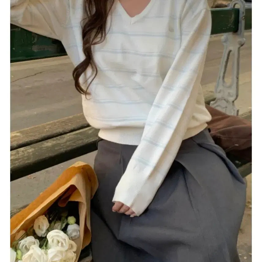 [BUNJANG] URBANE Smooth V-Neck Cashmere Knit (New) / (새상품)URBANE 스무드 브이넥 캐시미어 니트