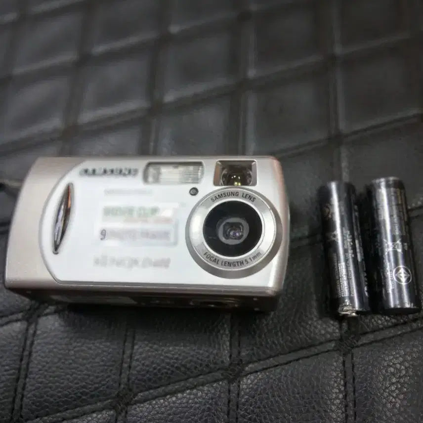 [BUNJANG] Samsung Kenox D401 Digital Camera / 삼성 케녹스 D401 디지털 카메라