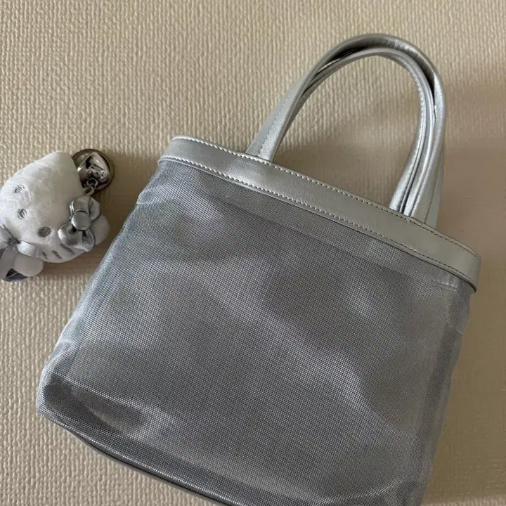 [BUNJANG] Somewhere Better Silver Mesh Tote Bag / 썸웨어버터 실버 메쉬토트백