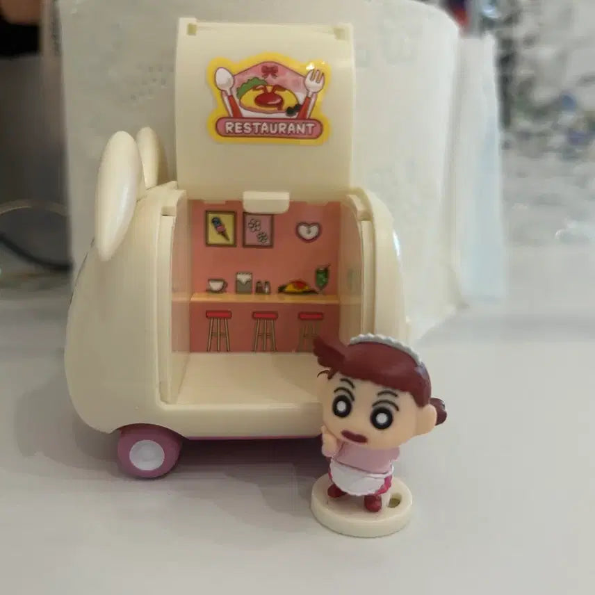 [BUNJANG] Crayon Shin-chan Bus Gachapon Toy / 짱구 버스 가챠