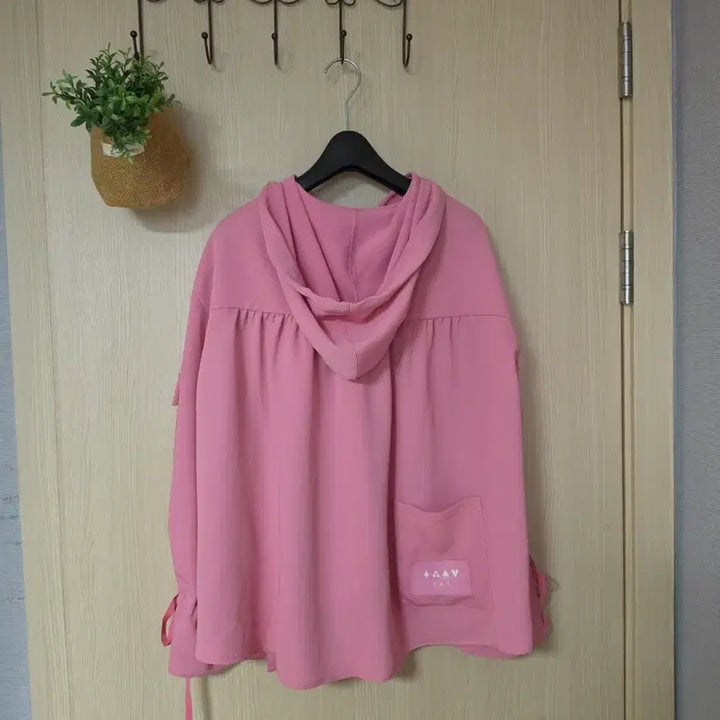 [BUNJANG] Lucky Chouette Hooded Jumper / 럭키슈에뜨  후드 점퍼