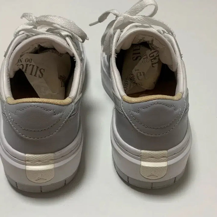[BUNJANG] Nike Air Jordan 1 Elevate Low White Wolf Grey / 나이키 에어조던1 플랫폼 화이트/울프그레이