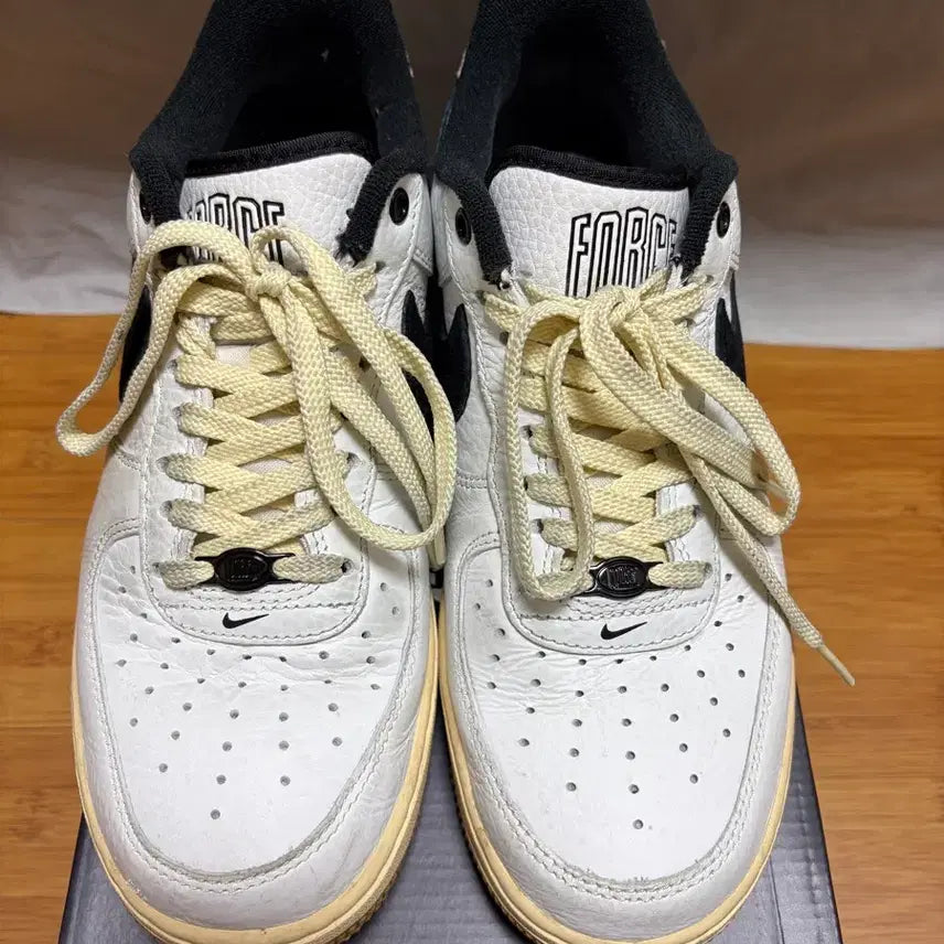 [BUNJANG] Nike Air Force 1 / 나이키 에어포스 1 255mm