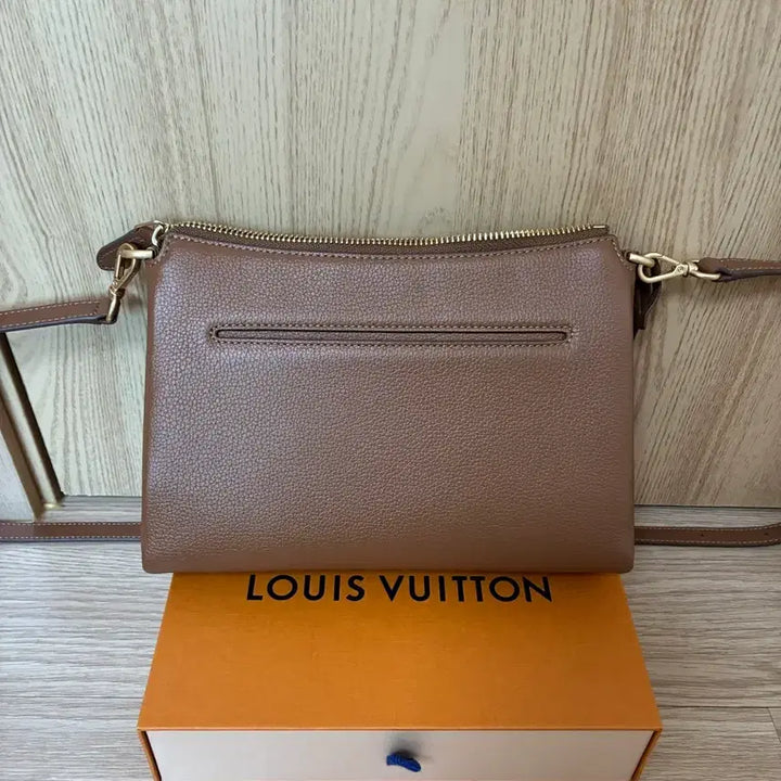 [BUNJANG] Louis Quatorze Women&