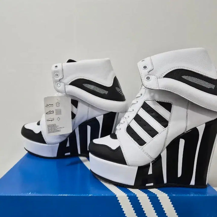 [BUNJANG] Adidas x Jeremy Scott Wedge Heel Sneakers / [240]새것ㅡ아디다스 제레미스캇 웨지힐 운동화부츠