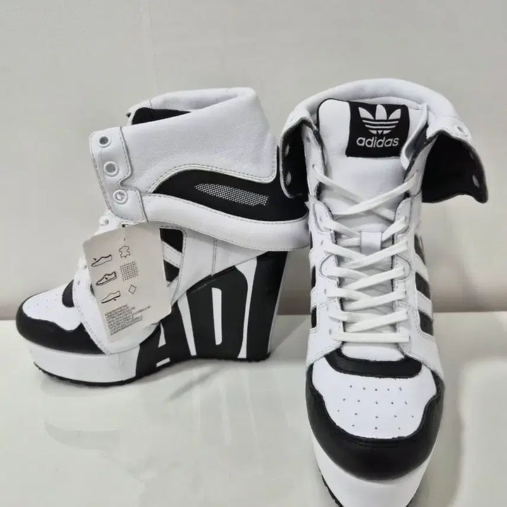 [BUNJANG] Adidas x Jeremy Scott Wedge Heel Sneakers / [240]새것ㅡ아디다스 제레미스캇 웨지힐 운동화부츠