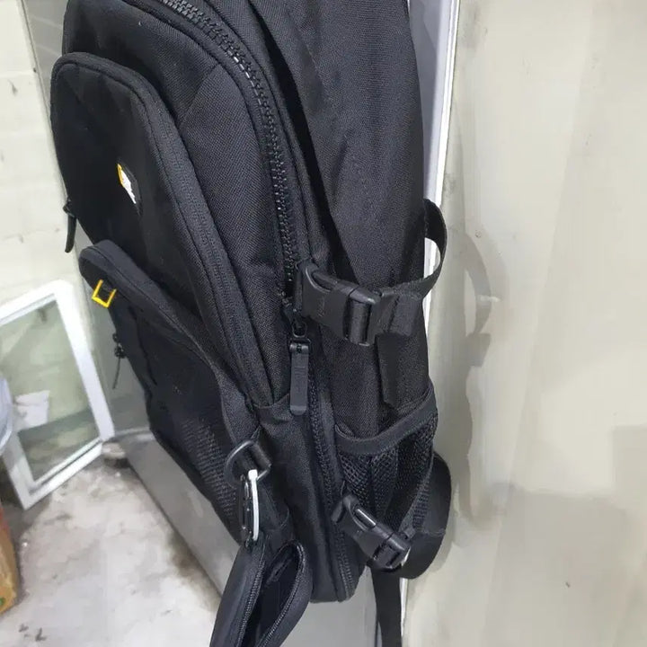 [BUNJANG] National Geographic Black Backpack Bag / 내셔널지오그래픽 검정 백팩 가방