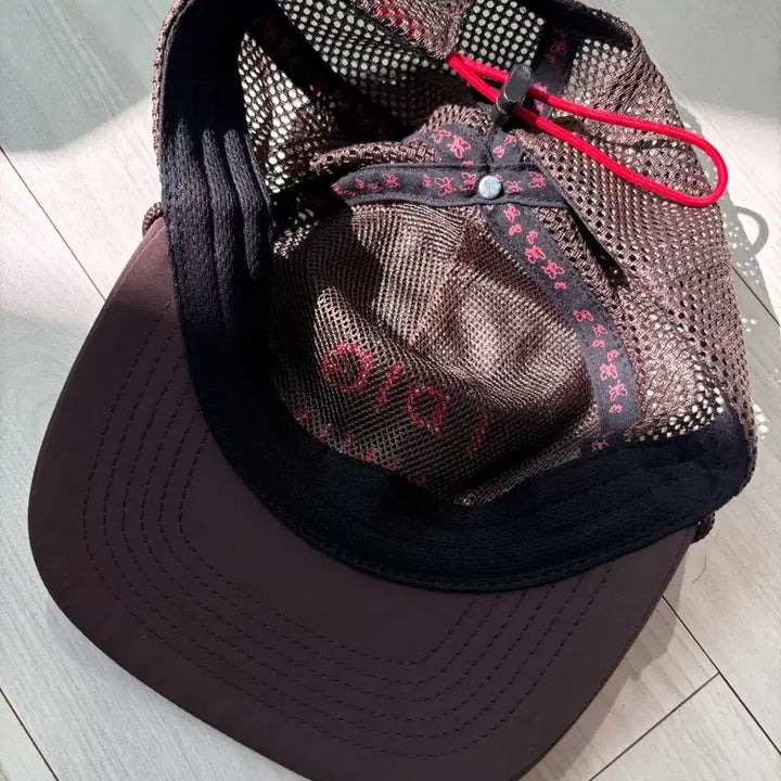 [BUNJANG] Alex S. Young Running Trucker Hat / 알렉스조노 러닝 트러커 햇