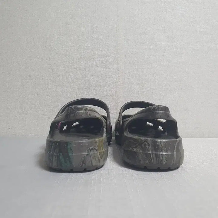 [BUNJANG] Crocs Shaina RT Camo Flat Mary Jane Sandals / 230mm 크록스 샤이나 RT 카모 플랫 메리제인 샌들 W6