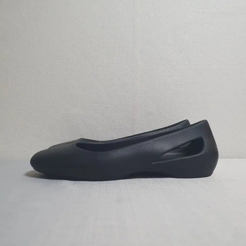 [BUNJANG] Crocs Sloane Flat Shoes Black / 230mm 크록스 슬론 플랫슈즈 블랙