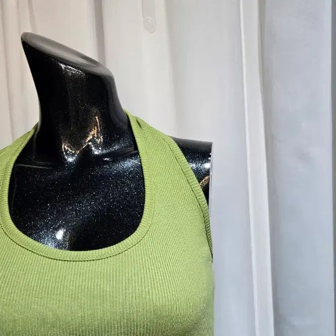[BUNJANG] Halterneck Ribbed Sleeveless Top - Green / 홀드넥 골지 연두 나시