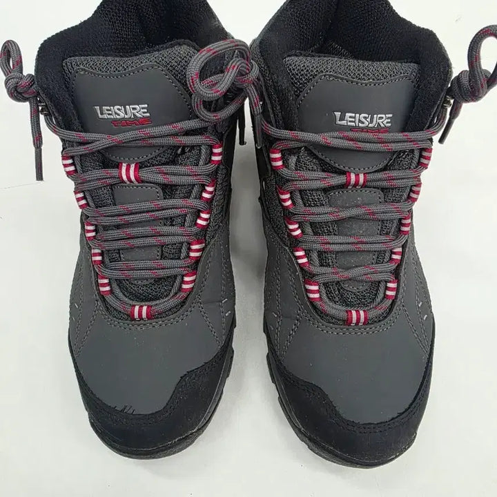 [BUNJANG] Leisure Time Hiking/Trekking Shoes (Size 260) / 레저타임 등산화/트레킹화(260)