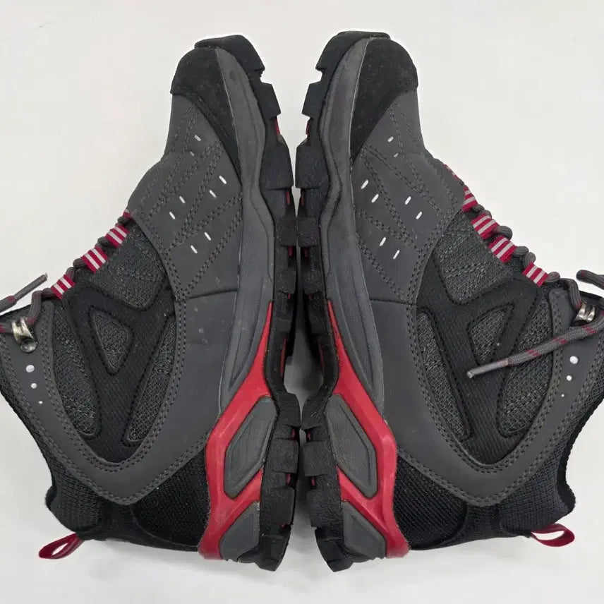 [BUNJANG] Leisure Time Hiking/Trekking Shoes (Size 260) / 레저타임 등산화/트레킹화(260)
