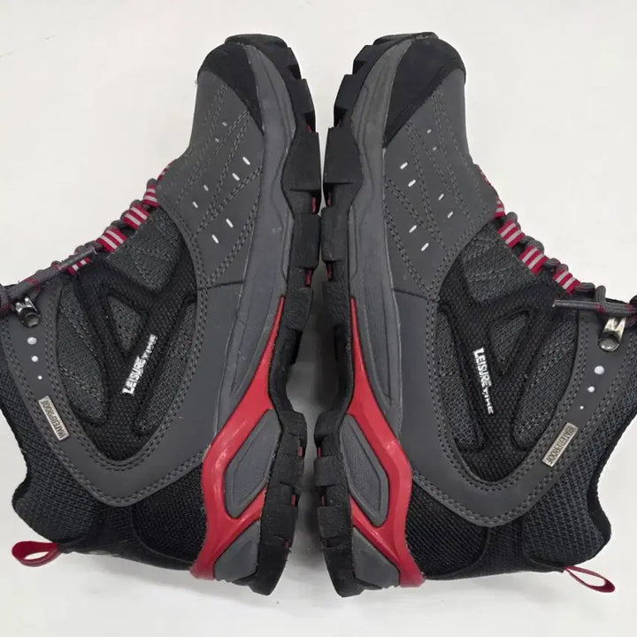 [BUNJANG] Leisure Time Hiking/Trekking Shoes (Size 260) / 레저타임 등산화/트레킹화(260)
