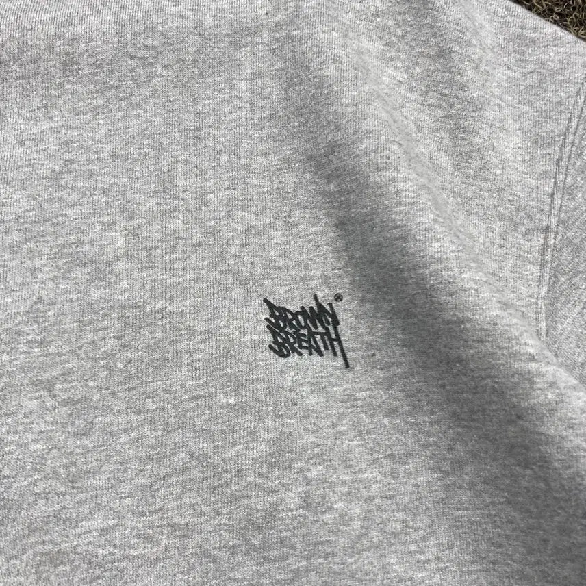 [BUNJANG] Brownbreath Big Logo Grey Sweatshirt / 브라운브레스 빅로고 그레이 맨투맨