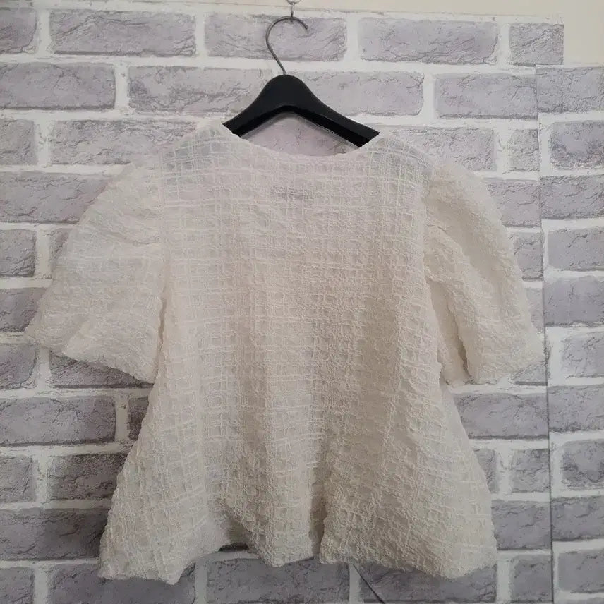 [BUNJANG] Double J Cloud Blouse / Double J 연베이지 구름블라우스/알뜰한여우