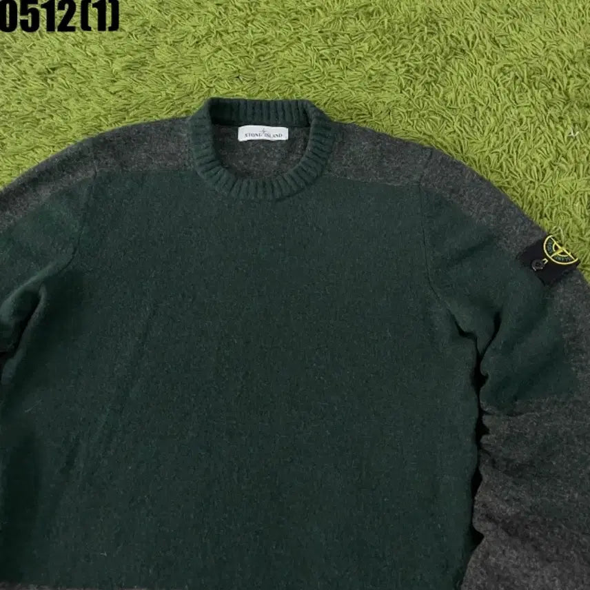 [BUNJANG] Stone Island Colorblock Knit Green/Gray / 스톤아일랜드 배색 니트 그린/그레이