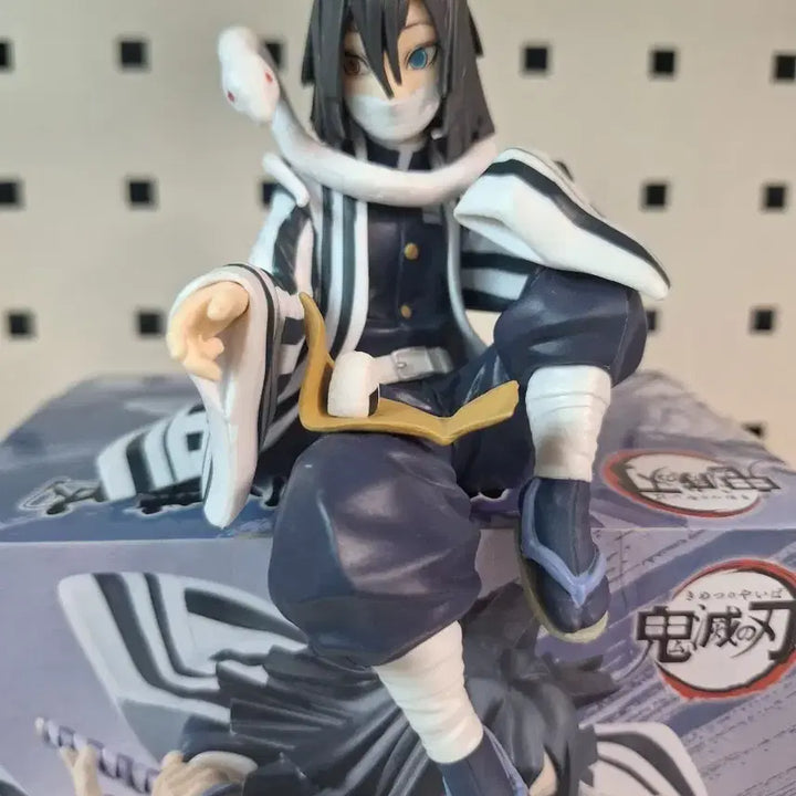 [BUNJANG] Kimetsu no Yaiba Iguro Obanai Figure / 귀멸의 칼날 이구로 오바나이 피규어 쵸코노세