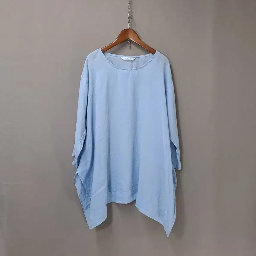[BUNJANG] Light Blue Linen Boxy Fit Long Blouse with Side Slit / 하늘색 박시한 핏 린넨 소재 옆단트임 롱 블라우스
