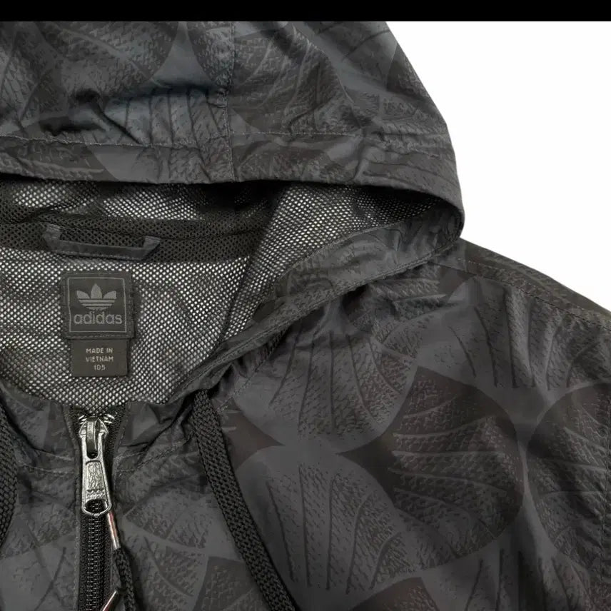 [BUNJANG] Adidas Windbreaker Jacket / 아디다스 비람막이