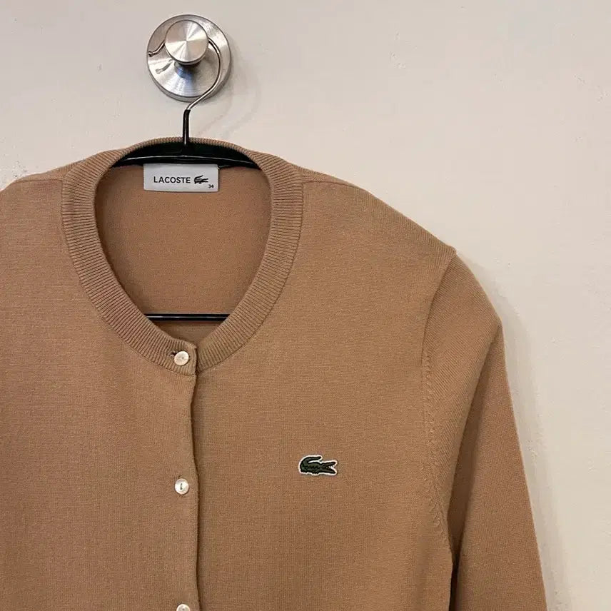 [BUNJANG] Lacoste Round Neck Cardigan Beige / 라코스테 라운드넥 가디건 베이지 34