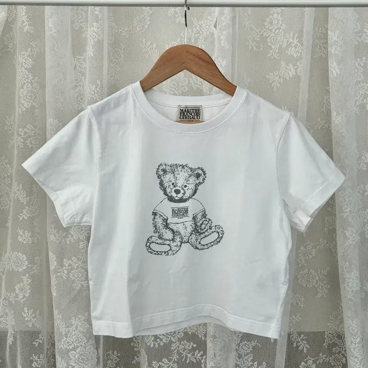 [BUNJANG] Marithe Francois Girbaud Bear Crop T-Shirt White / S) 마리떼 프랑소와저버 베어 크롭 반팔 티셔츠 화이트