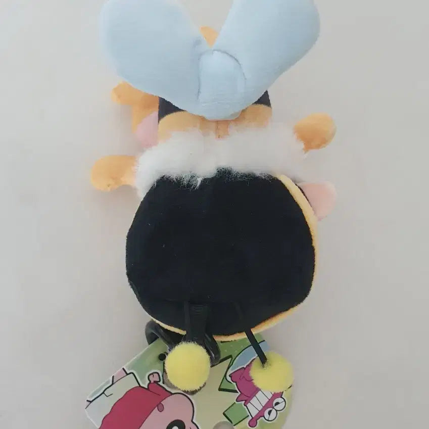 [BUNJANG] Crayon Shin-chan Bee Plush Keychain (New) / 짱구 꿀벌 인형 키링 새상품