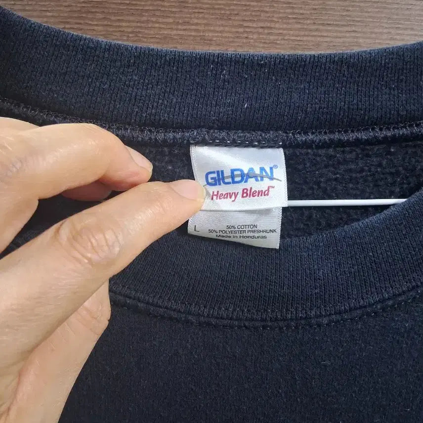 [BUNJANG] Gildan Black Sweatshirt L / GILDAN  블랙 맨투맨 티셔츠(L)