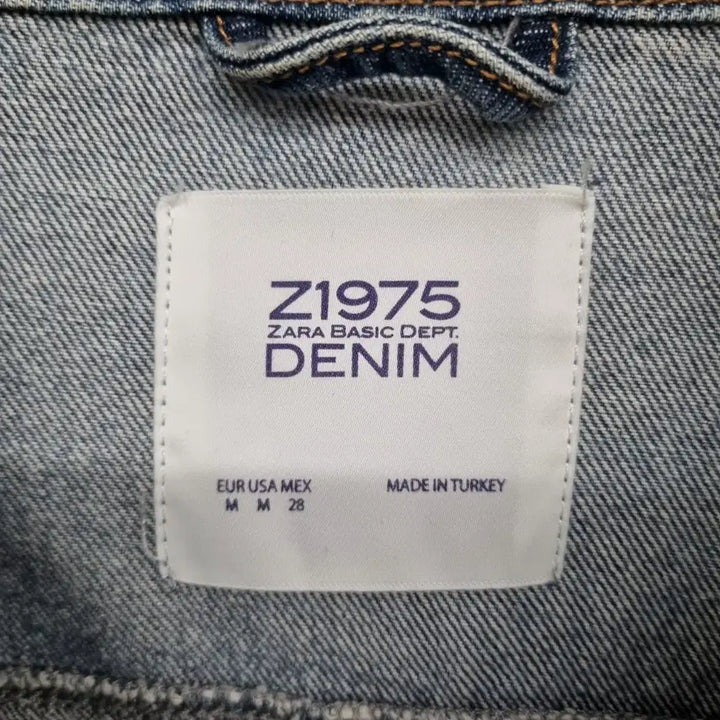 [BUNJANG] Zara Washed Denim Jacket (Women&