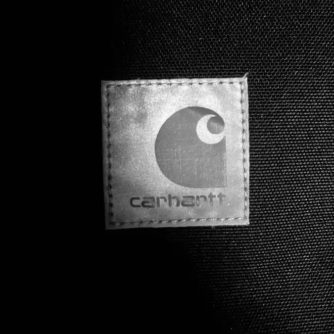 [BUNJANG] Carhartt Reflective Crossbody Bag / 칼하트 리플렉티브 크로스백