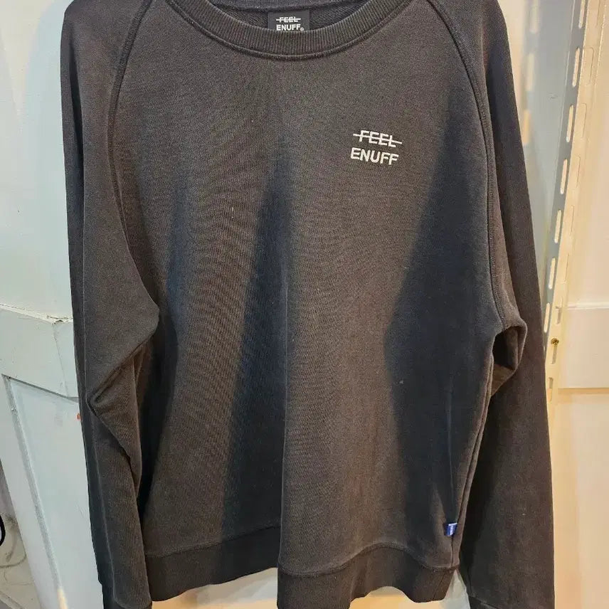 [BUNJANG] Feel Enough Black Sweatshirt T-Shirt / <만원빈티지>필이너프 블랙 맨투맨 티셔츠
