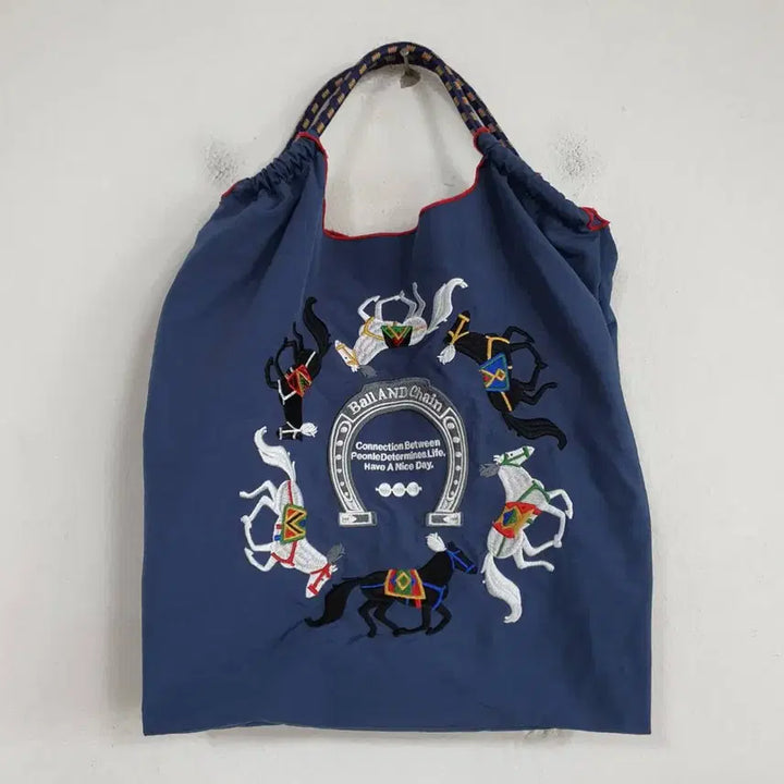 [BUNJANG] Ball&amp;Chain Embroidered Nylon Tote Bag Shoulder Bag / ball&amp;chain 여성 나일론 자수 토트백 숄더백 가방