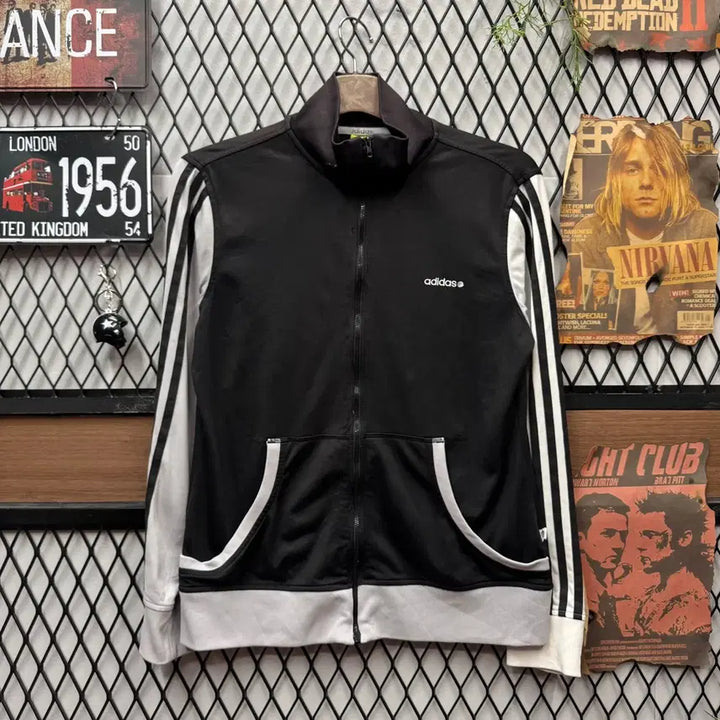 [BUNJANG] Adidas Neo Label Track Jacket Front Logo Black White / 아디다스 네오 라벨 트랙 자켓 전면 로고 포인트 블랙 화이트
