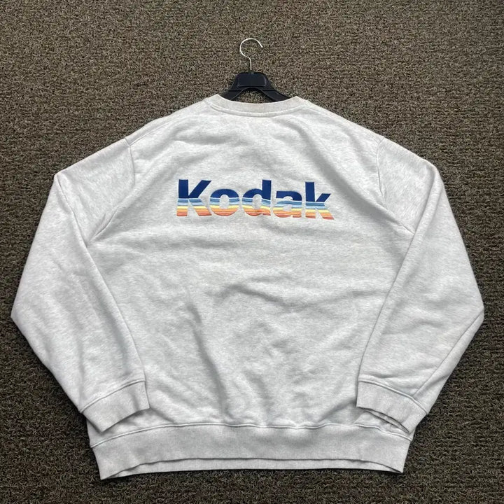 [BUNJANG] Kodak Embroidered Logo Grey Sweatshirt 2XL / 코닥 자수로고 그레이 맨투맨