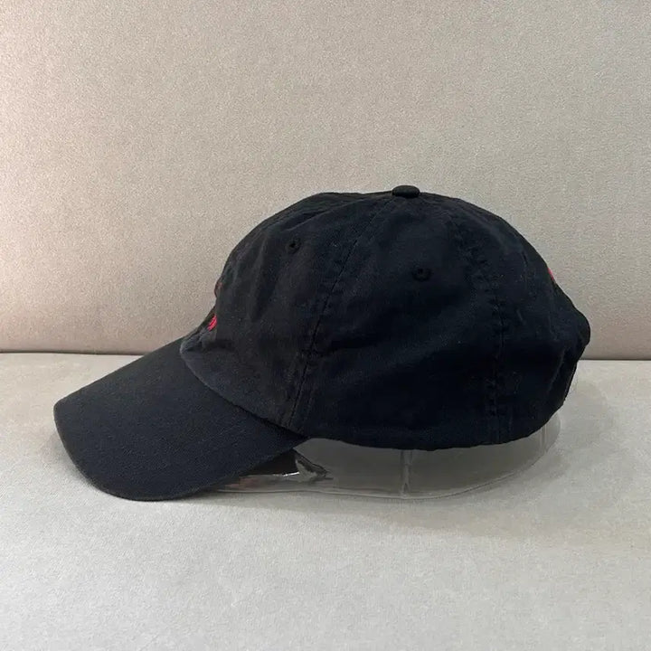 [SOLD OUT] 폴로 랄프로렌 포니로고 볼캡 모자 블랙 검빨