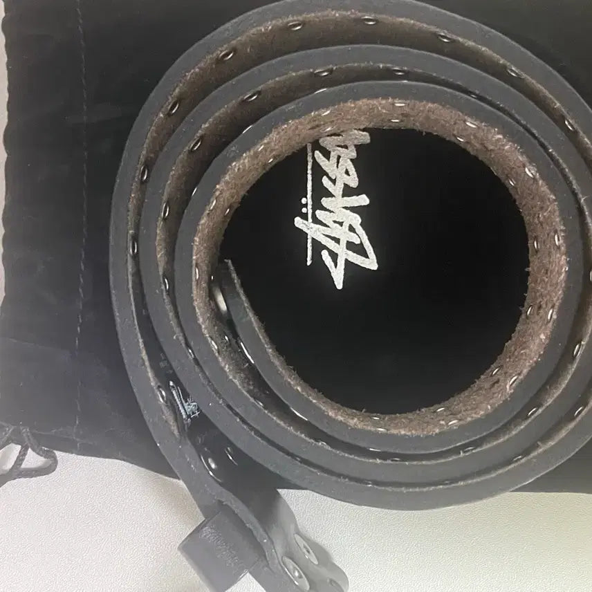 [BUNJANG] Stussy 8 Ball Stud Belt Black / 스투시 8볼 스터드 벨트 블랙 L Xl