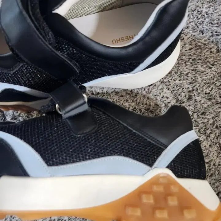 [BUNJANG] Black Casual Sneakers (Size 225) / 225  운동화