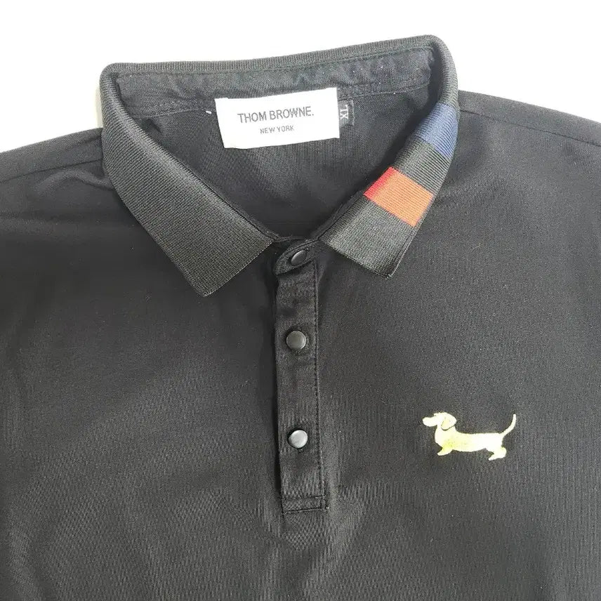[BUNJANG] Black Short Sleeve T-Shirt with Dog Embroidery (Size 100) / 블랙 반팔 티셔츠 강아지 자수 (100)
