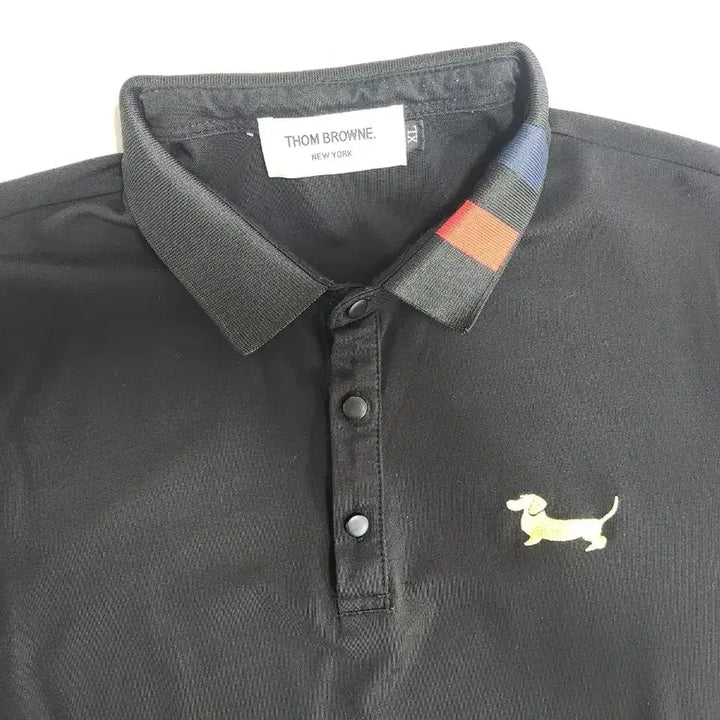 [BUNJANG] Black Short Sleeve T-Shirt with Dog Embroidery (Size 100) / 블랙 반팔 티셔츠 강아지 자수 (100)
